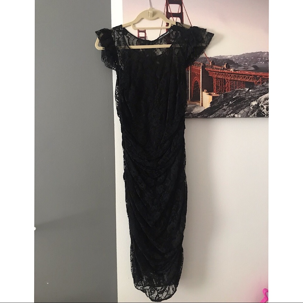 Dolce $ Gabbana black short-sleeve lace dress